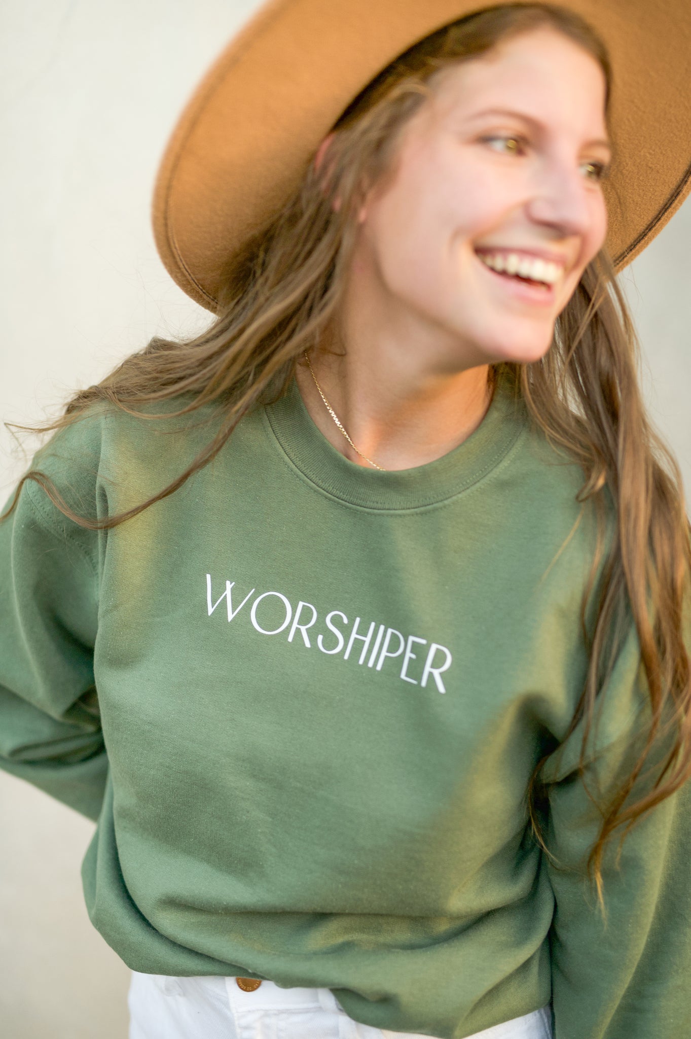 WORSHIPER CREWNECK